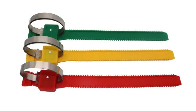Passive strap wireless temperature sensor